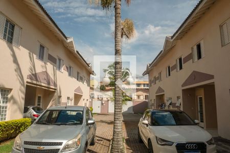 Casa de condomínio à venda com 90m², 3 quartos e 1 vagaÁrea comum