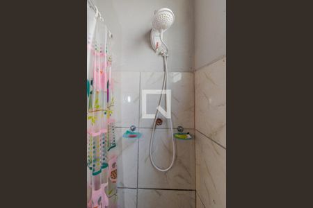 Banheiro de casa à venda com 1 quarto, 50m² em Jardim Itu Sabará, Porto Alegre