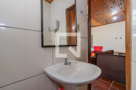 Banheiro de casa à venda com 1 quarto, 50m² em Jardim Itu Sabará, Porto Alegre