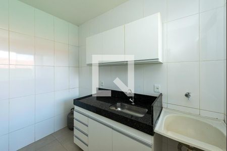 Apartamento para alugar com 55m², 2 quartos e sem vagaCozinha e Área de Serviço