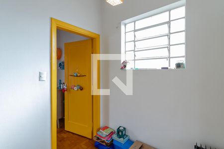 Corredor  de casa de condomínio para alugar com 2 quartos, 100m² em Vila Mariana, São Paulo