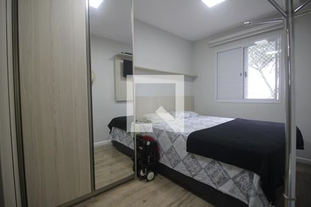 Suíte de apartamento para alugar com 2 quartos, 57m² em Parque Reboucas, São Paulo