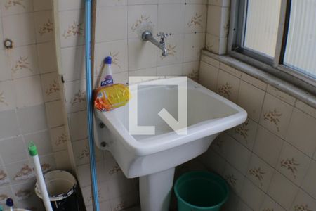 Apartamento à venda com 97m², 2 quartos e 1 vagaCozinha e Área de Serviço