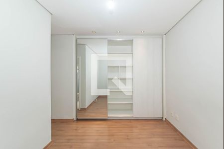 Apartamento para alugar com 65m², 2 quartos e 1 vaga Apartamento para alugar com 65m², 2 quartos e 1 vagaSuíte