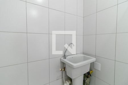 Apartamento para alugar com 34m², 2 quartos e sem vaga Apartamento para alugar com 34m², 2 quartos e sem vagaÁrea de serviço