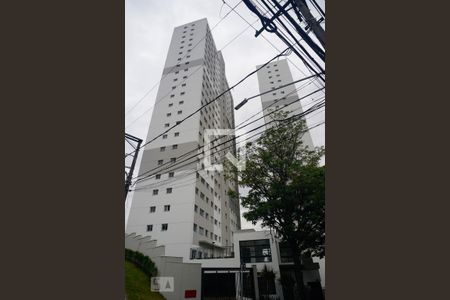 Apartamento para alugar com 34m², 2 quartos e sem vaga Apartamento para alugar com 34m², 2 quartos e sem vagaFachada