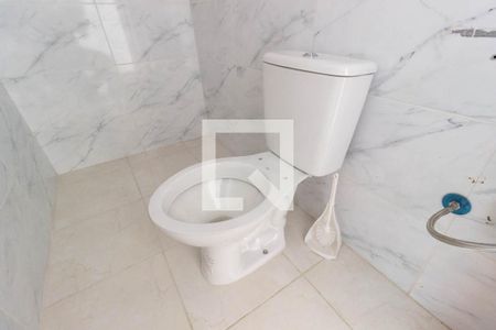 Casa à venda com 215m², 3 quartos e 6 vagas Casa à venda com 215m², 3 quartos e 6 vagasLavabo