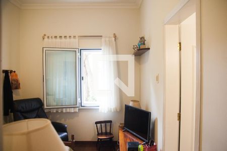 Casa à venda com 328m², 4 quartos e 4 vagasQuarto 3 - Suíte