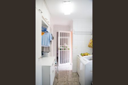 Casa à venda com 328m², 4 quartos e 4 vagasÁrea de Serviço