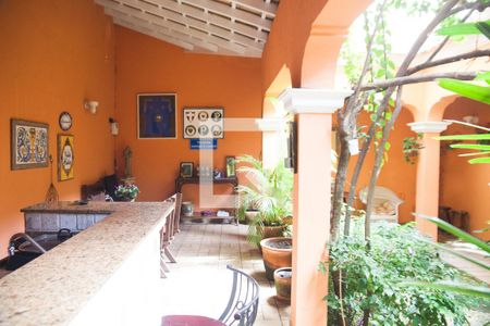 Casa à venda com 328m², 4 quartos e 4 vagasÁrea Externa