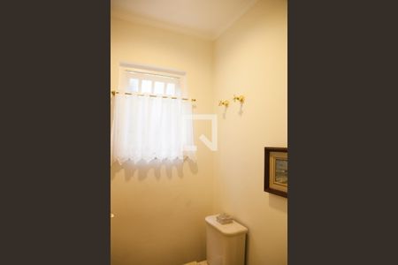 Casa à venda com 328m², 4 quartos e 4 vagasLavabo