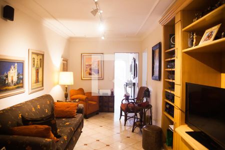 Sala 1 de casa à venda com 4 quartos, 328m² em Bela Vista, São Paulo