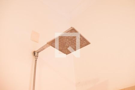 Casa à venda com 328m², 4 quartos e 4 vagasChuveiro