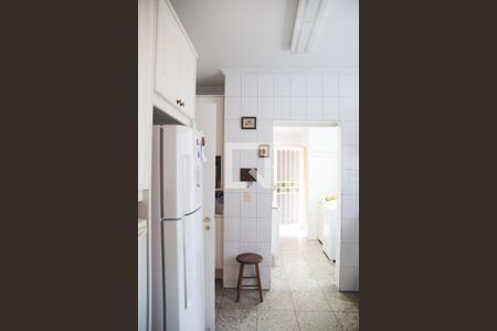 Casa à venda com 328m², 4 quartos e 4 vagasCozinha