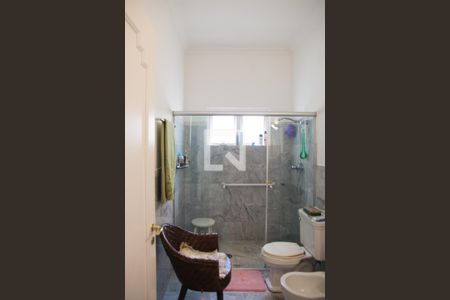 Casa à venda com 328m², 4 quartos e 4 vagasBanheiro da Suíte 3