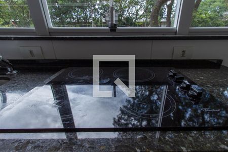 Detalhe cozinha de apartamento à venda com 1 quarto, 35m² em Prado Velho, Curitiba