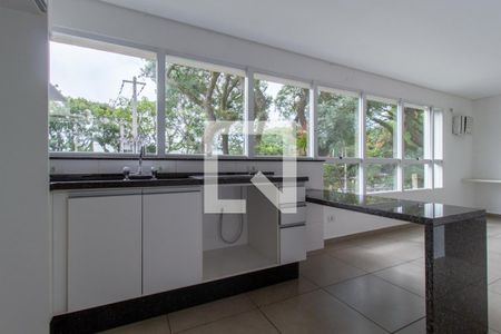 Cozinha de apartamento à venda com 1 quarto, 35m² em Prado Velho, Curitiba