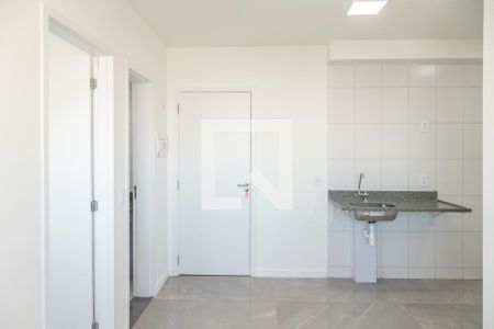 Sala de apartamento à venda com 2 quartos, 33m² em Vila Pierina, São Paulo