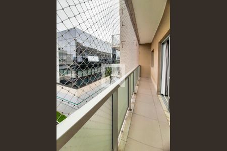 Apartamento para alugar com 70m², 2 quartos e 1 vaga Apartamento para alugar com 70m², 2 quartos e 1 vagaVaranda