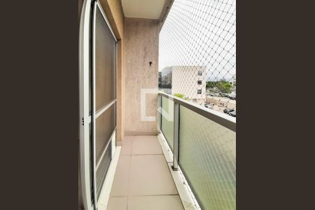 Apartamento para alugar com 70m², 2 quartos e 1 vaga Apartamento para alugar com 70m², 2 quartos e 1 vagaVaranda da suíte 1