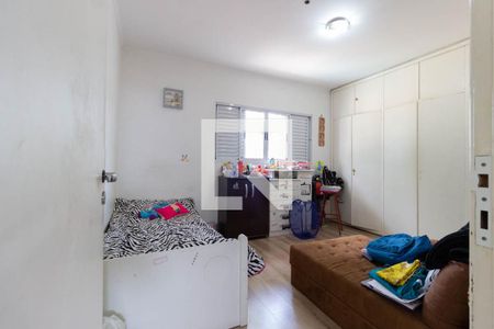 Casa à venda com 480m², 3 quartos e 4 vagas Casa à venda com 480m², 3 quartos e 4 vagasQuarto 1