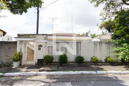 Casa à venda com 480m², 3 quartos e 4 vagas Casa à venda com 480m², 3 quartos e 4 vagasFachada 1