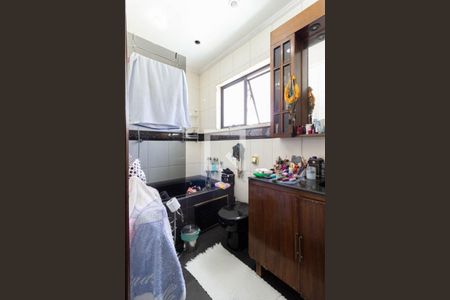 Casa à venda com 480m², 3 quartos e 4 vagas Casa à venda com 480m², 3 quartos e 4 vagasBanheiro Suíte