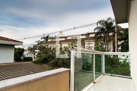 Casa à venda com 214m², 3 quartos e 3 vagasVaranda da Suíte 