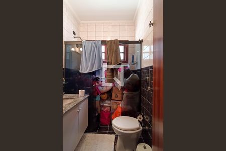 Casa de condomínio para alugar com 400m², 4 quartos e 4 vagasBanheiro social