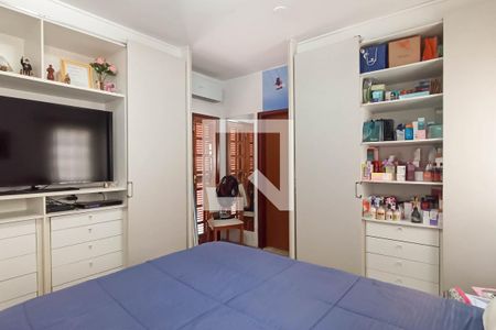 Casa de condomínio para alugar com 400m², 4 quartos e 4 vagasSuíte master