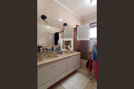 Casa de condomínio para alugar com 400m², 4 quartos e 4 vagasBanheiro suíte master