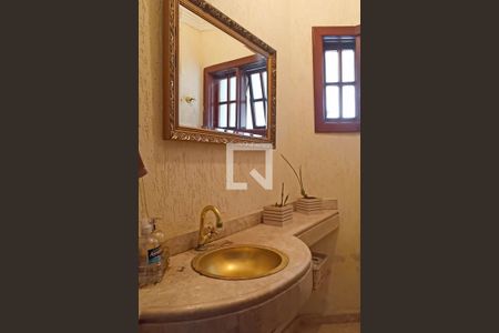 Casa de condomínio para alugar com 400m², 4 quartos e 4 vagasLavabo