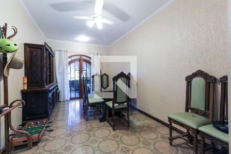 Sala de casa à venda com 4 quartos, 350m² em Ipanema, Porto Alegre