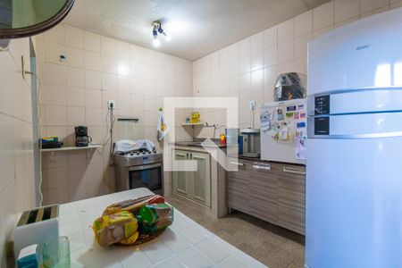 Casa à venda com 150m², 2 quartos e 2 vagas Casa à venda com 150m², 2 quartos e 2 vagasCozinha