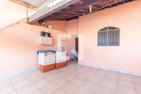 Casa à venda com 150m², 2 quartos e 2 vagas Casa à venda com 150m², 2 quartos e 2 vagasÁrea de Serviço