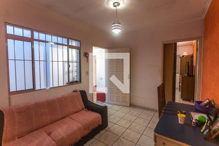 Sala de estar de casa à venda com 2 quartos, 220m² em Ferrazópolis, São Bernardo do Campo