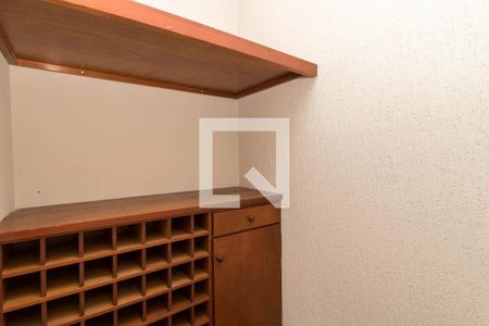 Casa à venda com 1300m², 4 quartos e 4 vagas Casa à venda com 1300m², 4 quartos e 4 vagasSalão de Festas