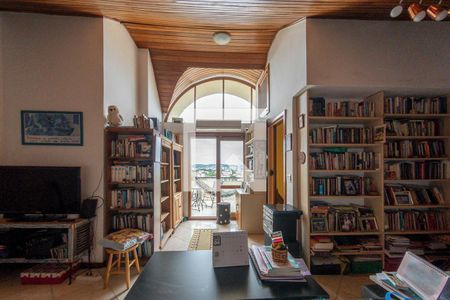 Casa de condomínio à venda com 205m², 3 quartos e 2 vagas Casa de condomínio à venda com 205m², 3 quartos e 2 vagasQuarto 3