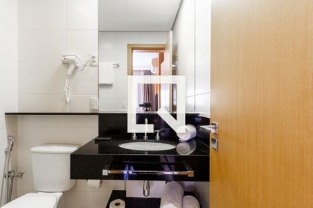 Banheiro de apartamento para alugar com 1 quarto, 45m² em Vila Olímpia, São Paulo