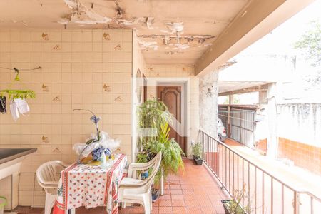 Casa para alugar com 240m², 3 quartos e 4 vagasÁrea de Serviço