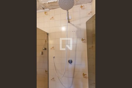 Casa para alugar com 240m², 3 quartos e 4 vagasBanheiro Serviço