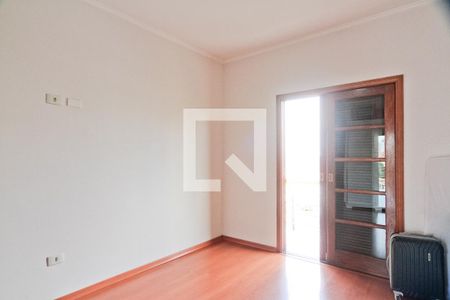 Casa à venda com 168m², 3 quartos e 3 vagasSuíte