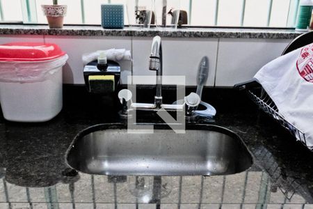 Casa à venda com 168m², 3 quartos e 3 vagasCozinha