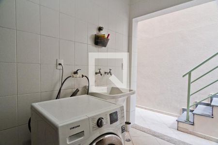 Casa à venda com 168m², 3 quartos e 3 vagasÁrea de Serviço