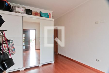 Casa à venda com 168m², 3 quartos e 3 vagasSuíte