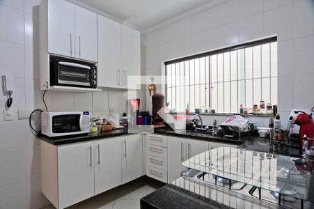 Casa à venda com 168m², 3 quartos e 3 vagasCozinha