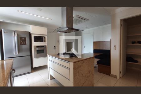 Apartamento à venda com 750m², 5 quartos e 4 vagasCozinha 1