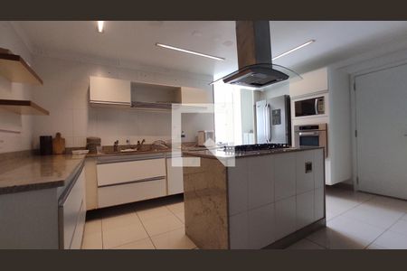 Apartamento à venda com 750m², 5 quartos e 4 vagasCozinha 1