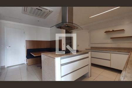 Apartamento à venda com 750m², 5 quartos e 4 vagasCozinha 1