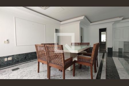 Apartamento à venda com 750m², 5 quartos e 4 vagasSala 2